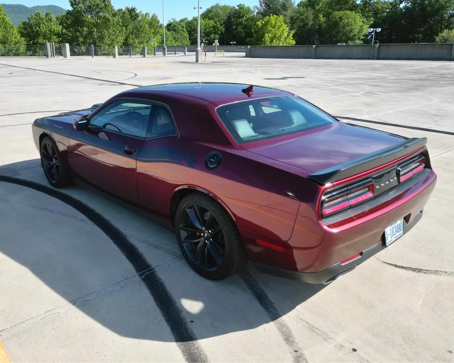 2021 Dodge Challenger 3rd Gen - Image 18 of 19