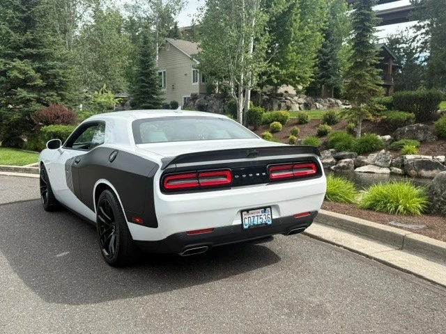 2021 Dodge Challenger SRT8 & 392 3rd Gen - Image 6 of 31