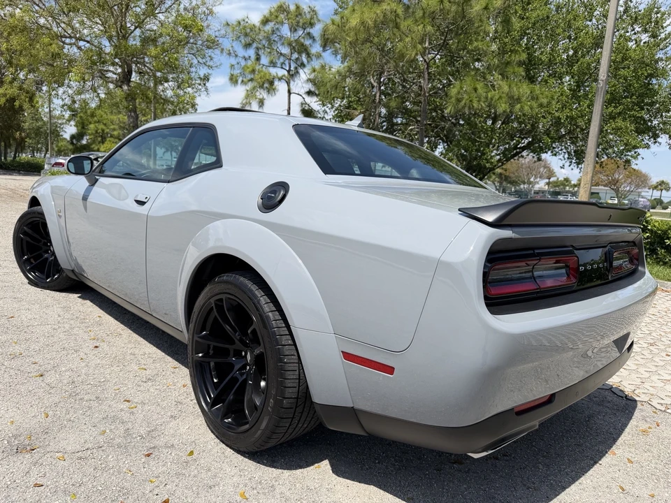 2021 Dodge Challenger SRT8 & 392 3rd Gen - Image 10 of 31