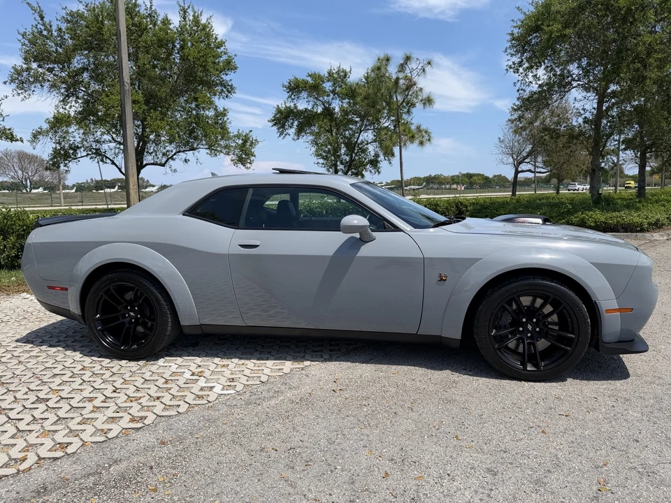 2021 Dodge Challenger SRT8 & 392 3rd Gen - Image 19 of 31