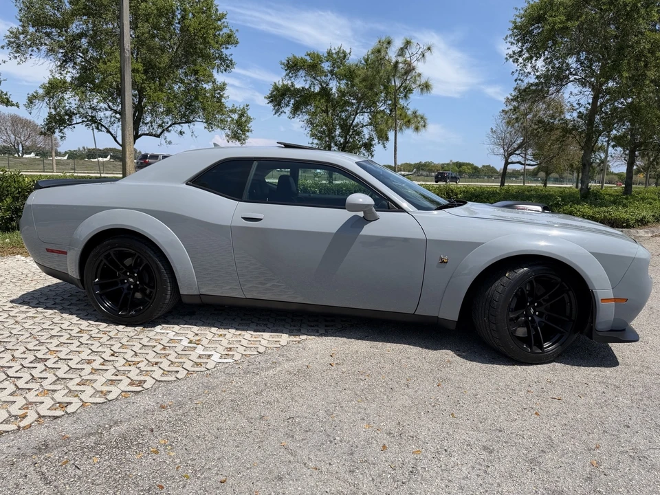 2021 Dodge Challenger SRT8 & 392 3rd Gen - Image 15 of 31
