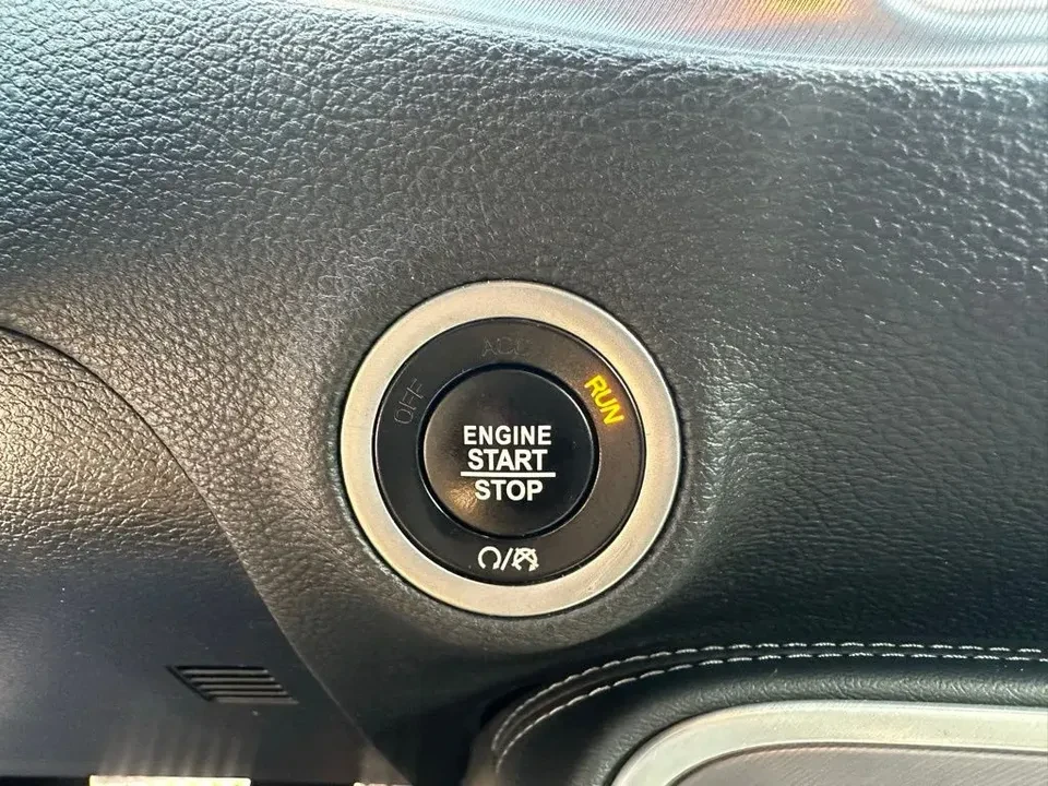 2021 Dodge Challenger - Image 8 of 20