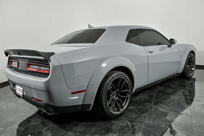 2021 Dodge Challenger SRT8 & 392 3rd Gen - Image 9 of 28