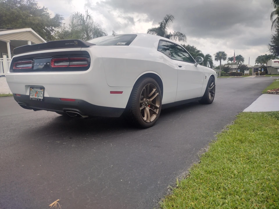 2021 Dodge Challenger SRT8 & 392 3rd Gen - Image 12 of 31