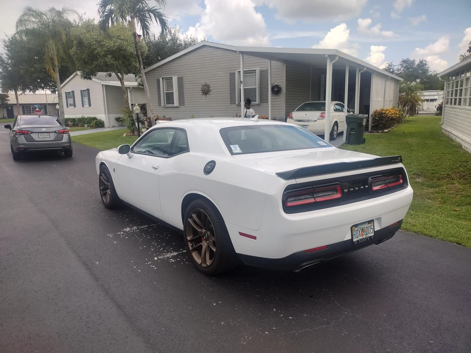 2021 Dodge Challenger SRT8 & 392 3rd Gen - Image 9 of 31