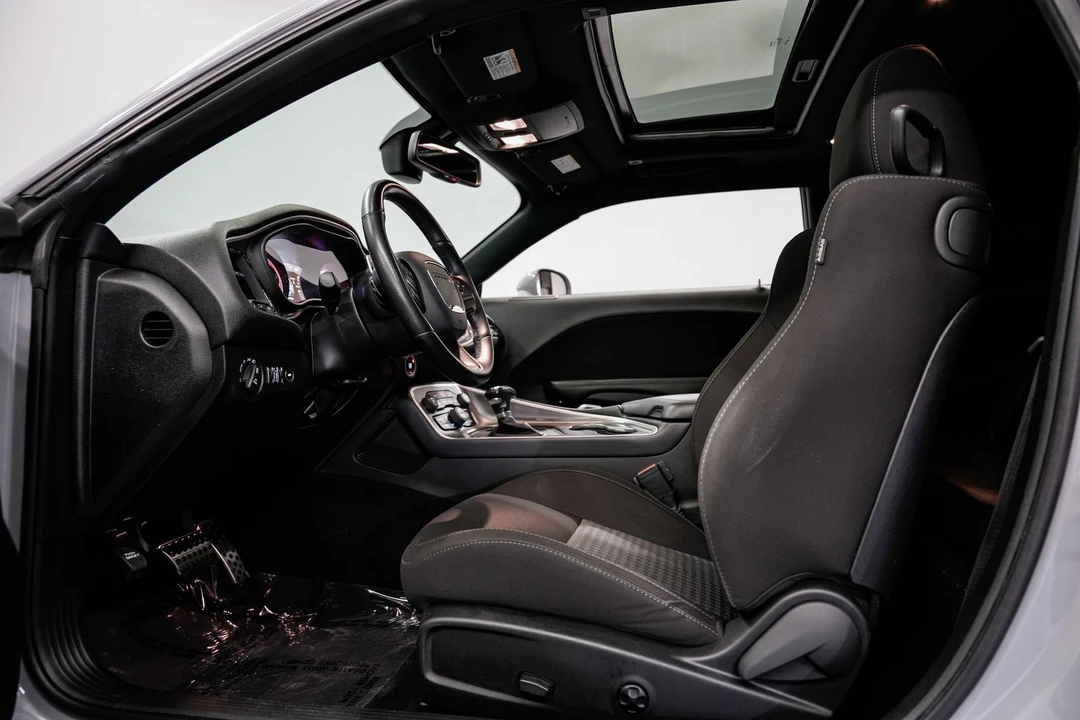 2021 Dodge Challenger SRT8 & 392 3rd Gen - Image 17 of 31