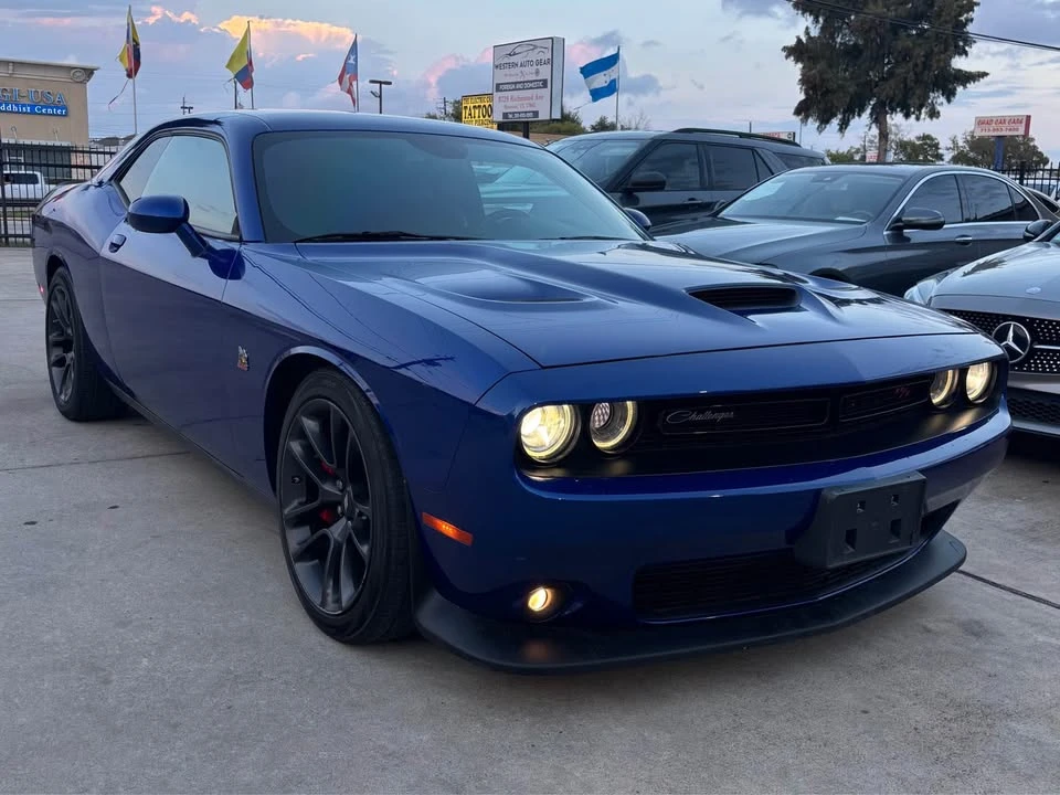 2021 Dodge Challenger SRT8 & 392 3rd Gen - Image 2 of 10