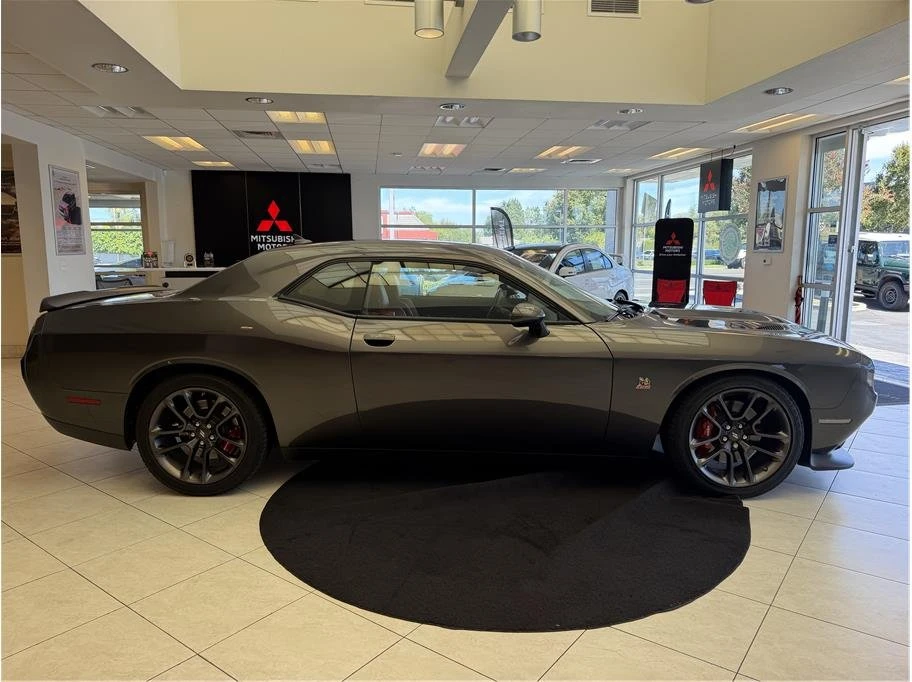 2021 Dodge Challenger SRT8 & 392 3rd Gen - Image 4 of 18