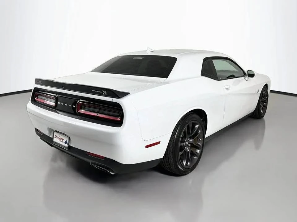 2021 Dodge Challenger SRT8 & 392 3rd Gen - Image 4 of 7