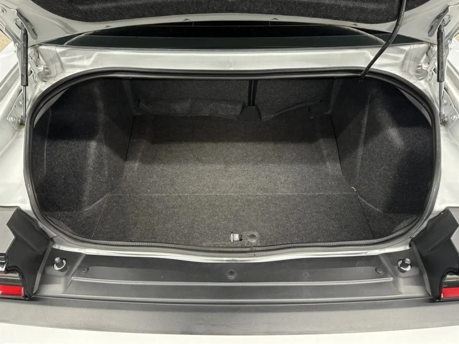 2021 Dodge Challenger SRT8 & 392 3rd Gen - Image 17 of 31