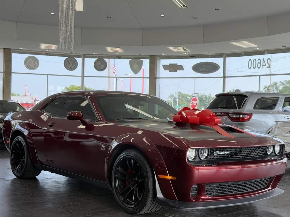 2021 Dodge Challenger SRT8 & 392 3rd Gen - Image 2 of 21