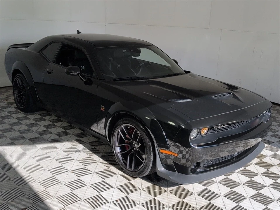 2021 Dodge Challenger SRT8 & 392 3rd Gen - Image 2 of 12