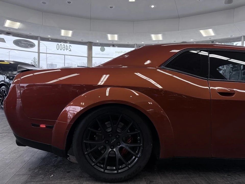 2021 Dodge Challenger SRT8 & 392 3rd Gen - Image 9 of 12