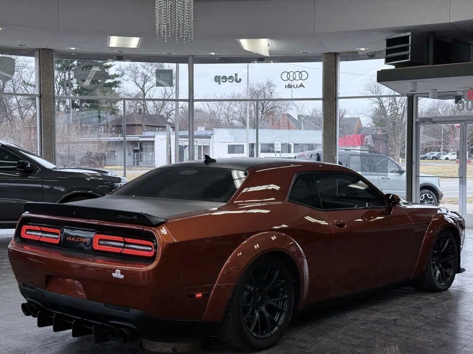 2021 Dodge Challenger SRT8 & 392 3rd Gen - Image 11 of 31