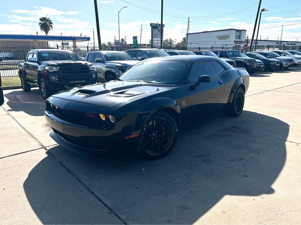 2021 Dodge Challenger SRT8 & 392 3rd Gen - Image 2 of 9