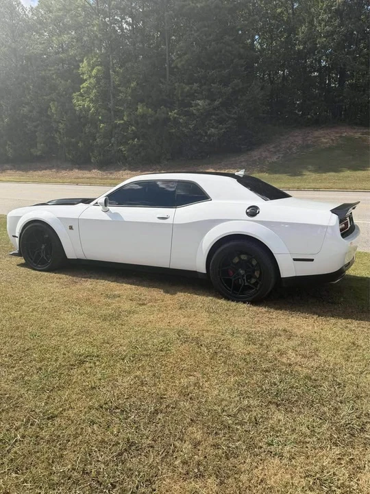 2021 Dodge Challenger SRT8 & 392 3rd Gen - Image 16 of 20