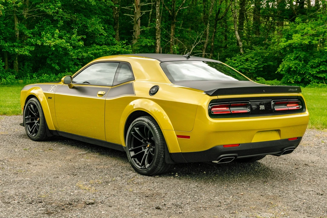 2021 Dodge Challenger SRT8 & 392 3rd Gen - Image 9 of 31