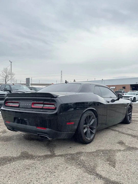 2021 Dodge Challenger 3rd Gen - Image 4 of 12