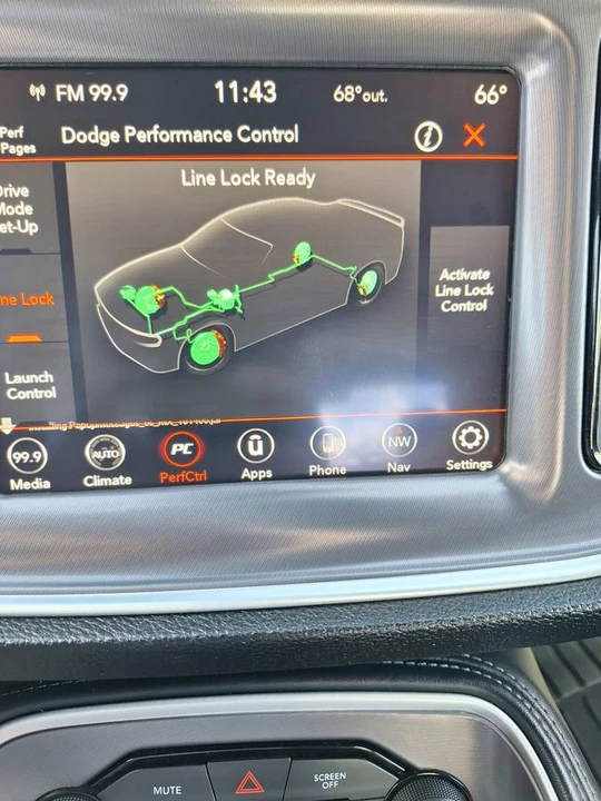 2021 Dodge Challenger 3rd Gen - Image 9 of 10