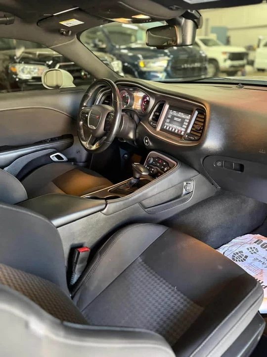 2021 Dodge Challenger - Image 10 of 19