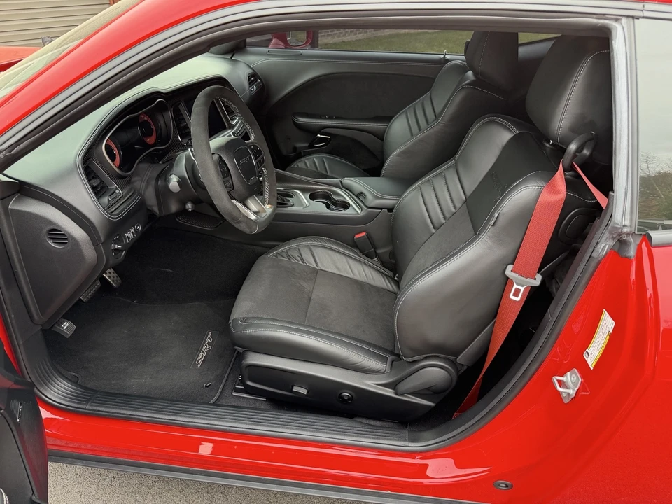 2021 Dodge Challenger SRT Hellcat 3rd Gen - Image 13 of 31