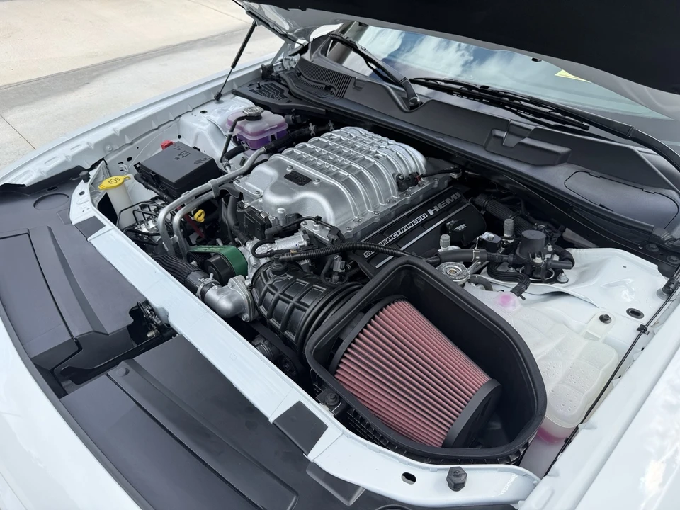 2021 Dodge Challenger SRT Hellcat 3rd Gen - Image 19 of 20