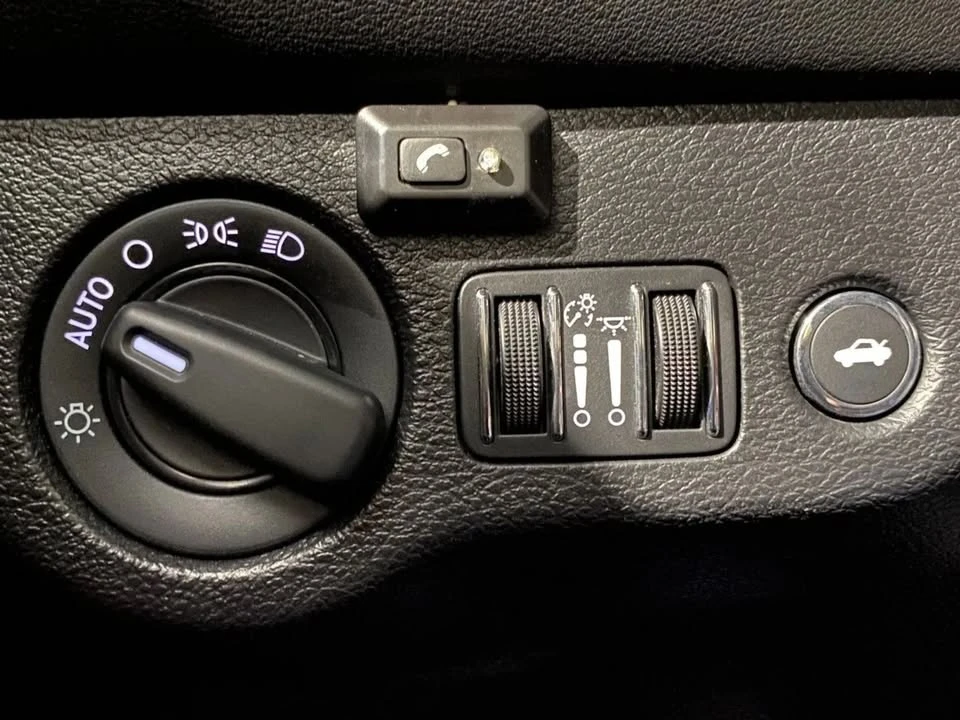 2021 Dodge Challenger SRT Hellcat 3rd Gen - Image 16 of 19