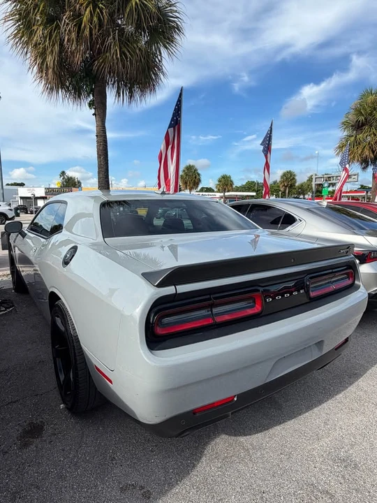 2021 Dodge Challenger SRT Hellcat 3rd Gen - Image 10 of 13
