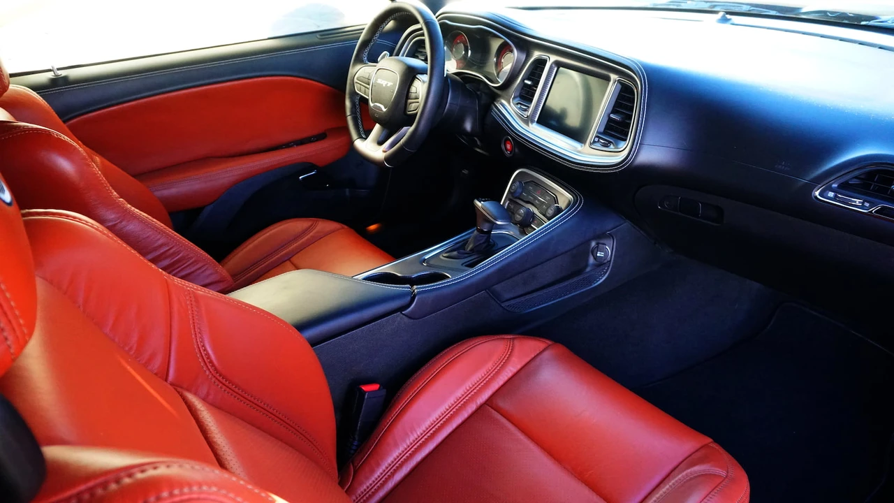 2021 Dodge Challenger SRT Hellcat 3rd Gen - Image 5 of 25