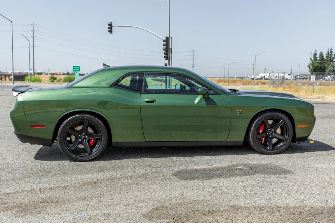 2021 Dodge Challenger SRT Hellcat 3rd Gen - Image 4 of 31