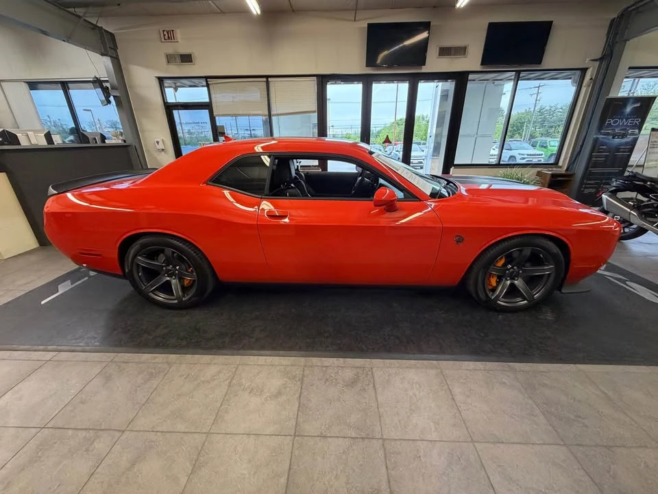 2021 Dodge Challenger SRT Hellcat 3rd Gen - Image 6 of 15