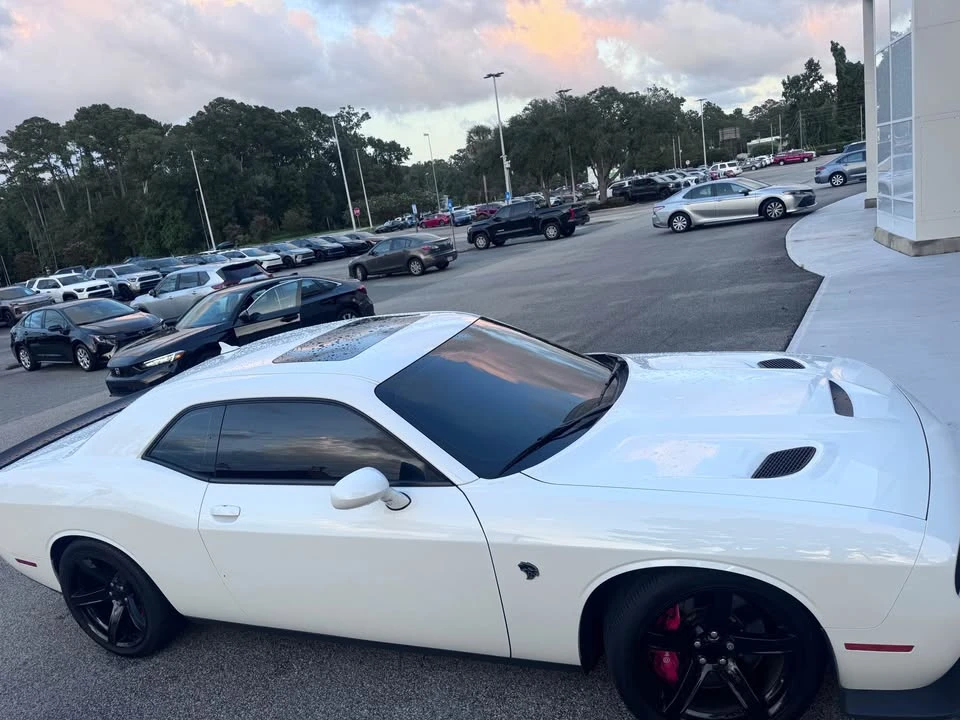 2021 Dodge Challenger SRT Hellcat 3rd Gen - Image 4 of 11