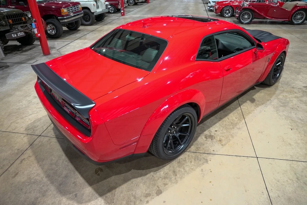 2021 Dodge Challenger SRT Hellcat 3rd Gen - Image 16 of 21