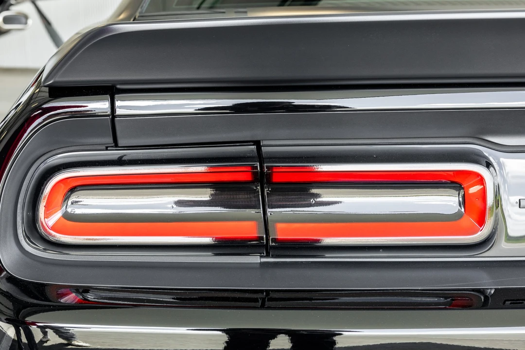 2021 Dodge Challenger SRT Hellcat 3rd Gen - Image 20 of 31