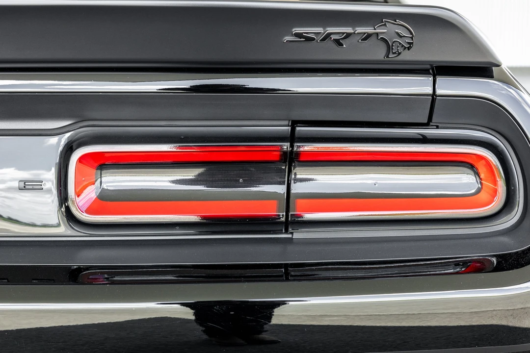 2021 Dodge Challenger SRT Hellcat 3rd Gen - Image 21 of 31