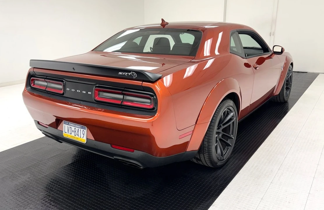2021 Dodge Challenger SRT Hellcat 3rd Gen - Image 5 of 12