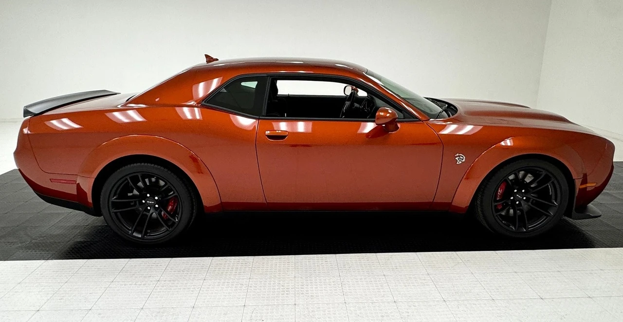 2021 Dodge Challenger SRT Hellcat 3rd Gen - Image 6 of 31