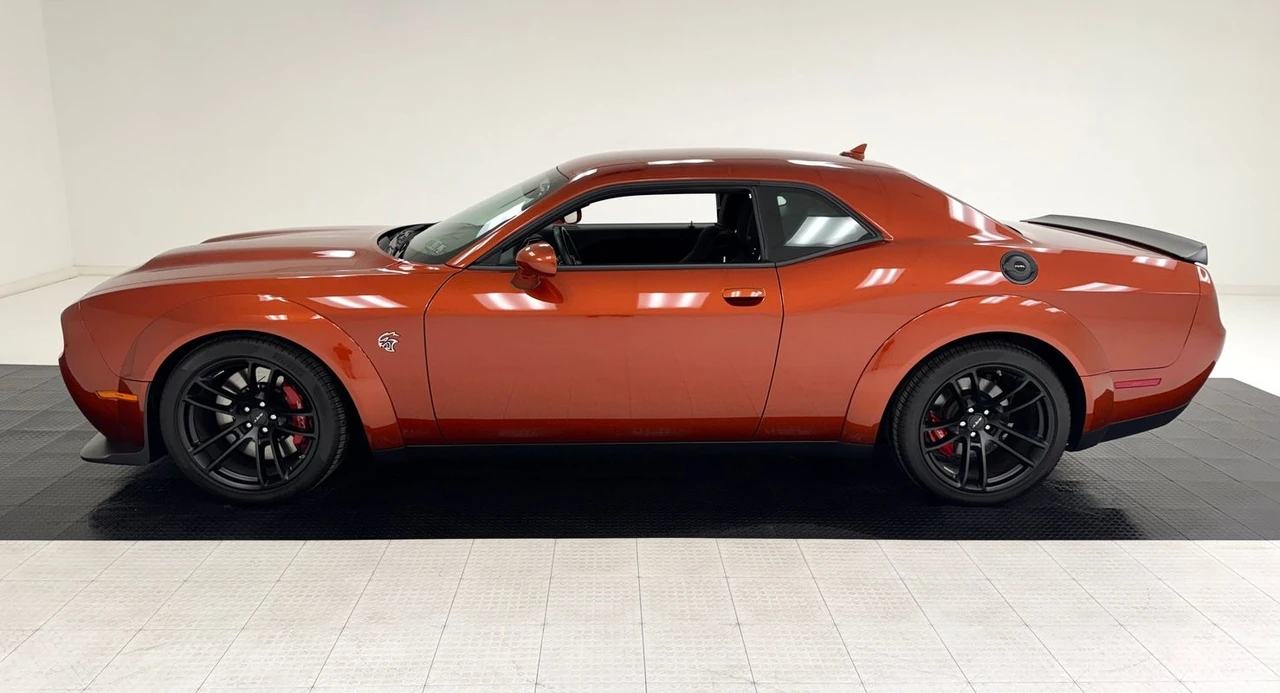2021 Dodge Challenger SRT Hellcat 3rd Gen - Image 2 of 12