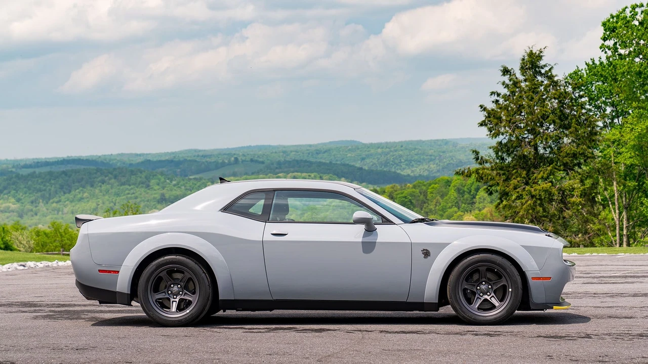 2021 Dodge Challenger SRT Demon & Super Stock 3rd Gen - Image 4 of 31
