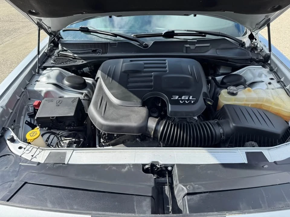 2021 Dodge Challenger 3rd Gen - Image 18 of 19