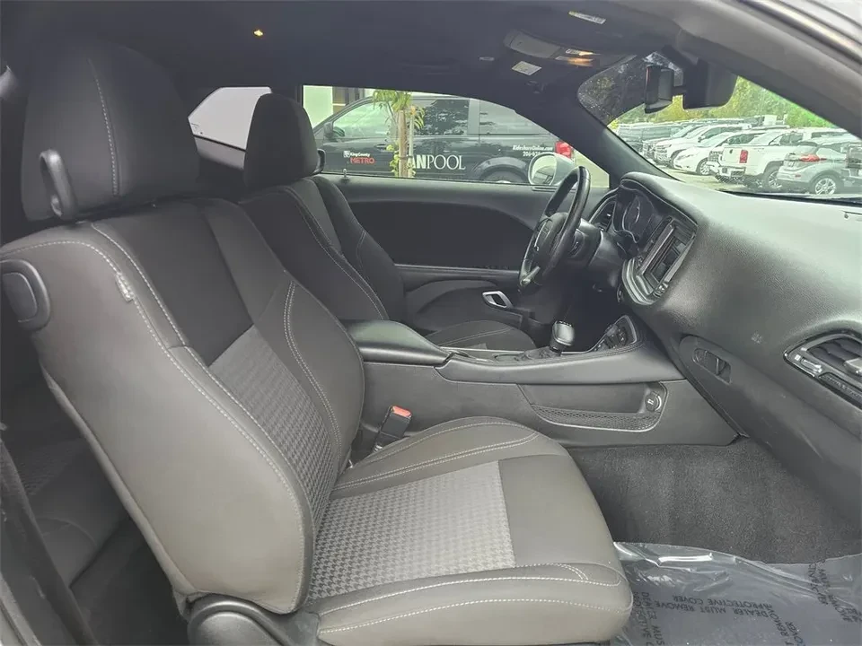 2021 Dodge Challenger 3rd Gen - Image 9 of 12