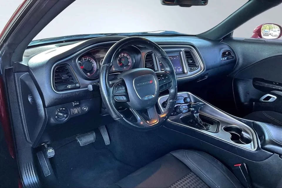 2021 Dodge Challenger 3rd Gen - Image 10 of 16