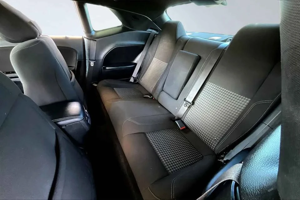 2021 Dodge Challenger 3rd Gen - Image 14 of 16