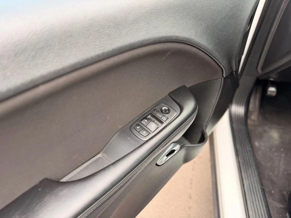 2021 Dodge Challenger 3rd Gen - Image 4 of 10