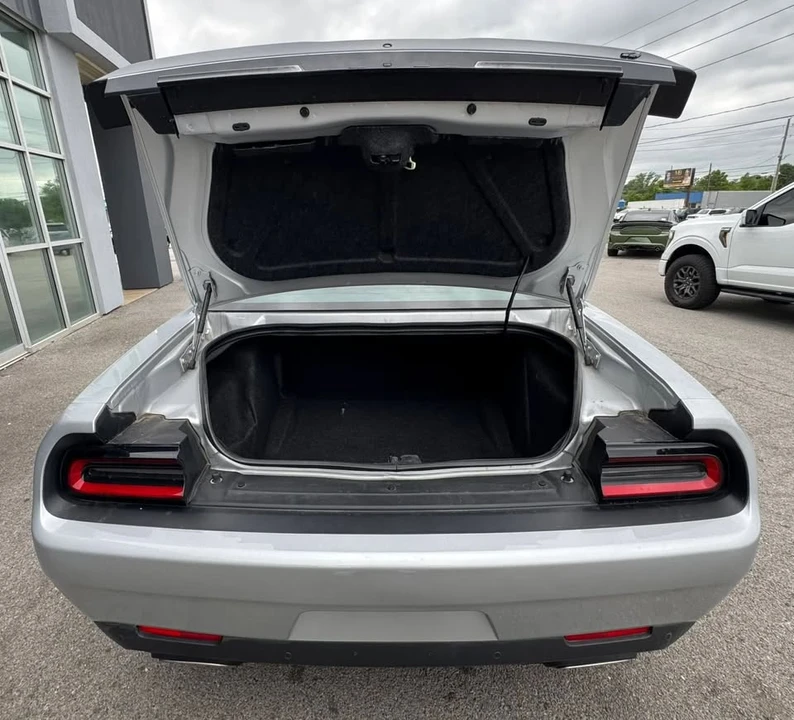 2021 Dodge Challenger 3rd Gen - Image 18 of 20