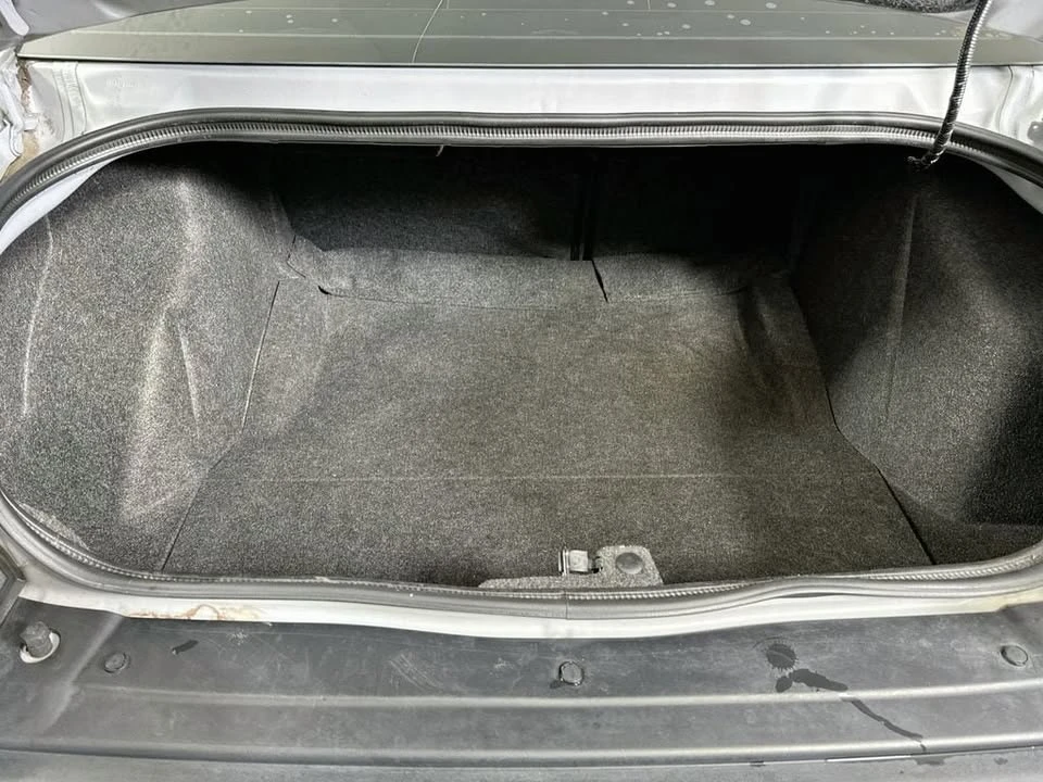2021 Dodge Challenger 3rd Gen - Image 13 of 20