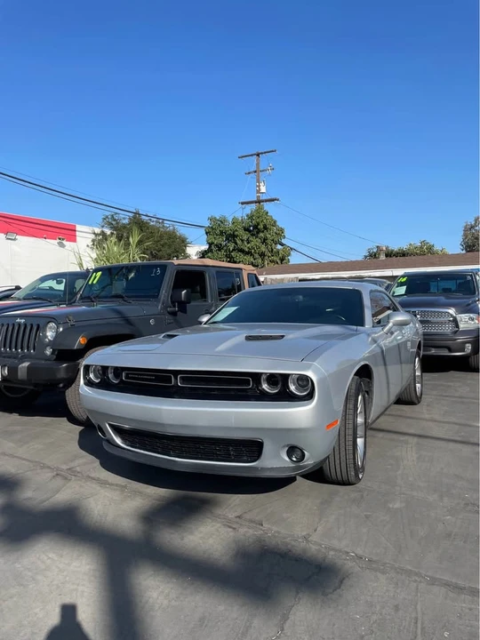 2021 Dodge Challenger 3rd Gen - Image 2 of 4
