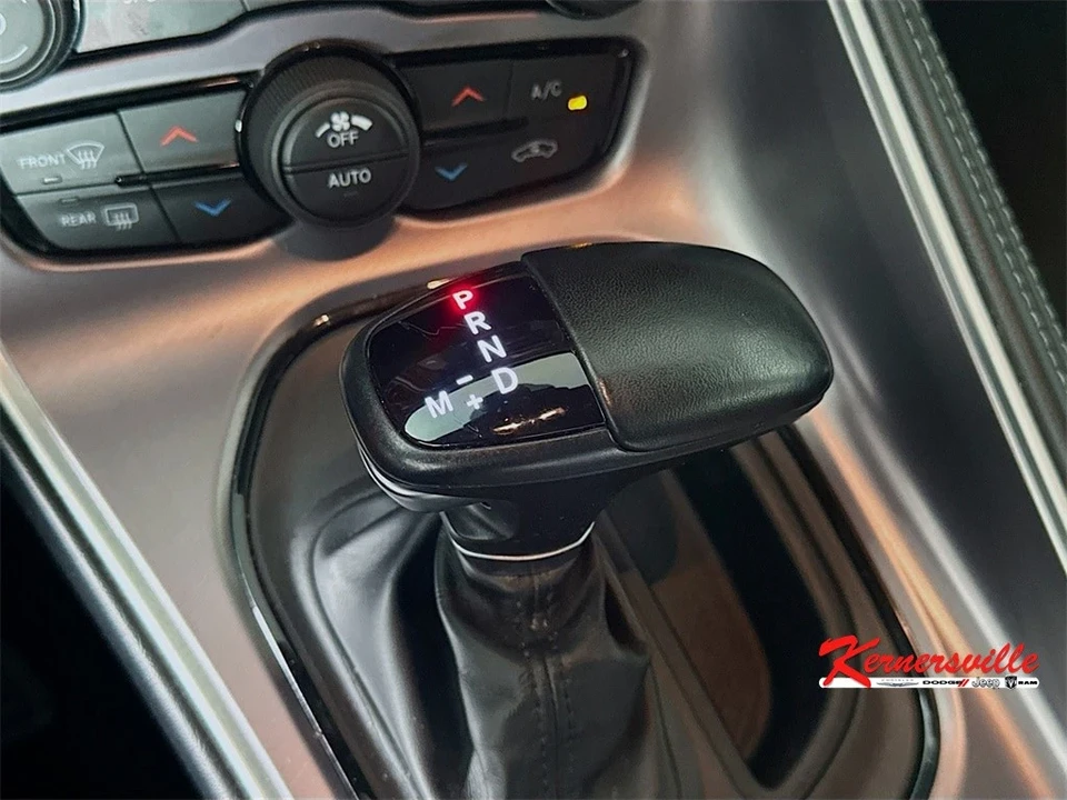 2021 Dodge Challenger 3rd Gen - Image 16 of 21