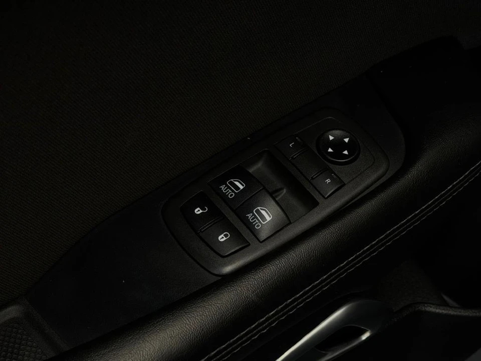 2021 Dodge Challenger 3rd Gen - Image 18 of 21