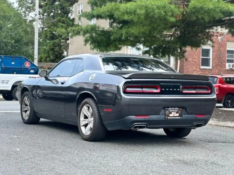 2021 Dodge Challenger 3rd Gen - Image 6 of 12